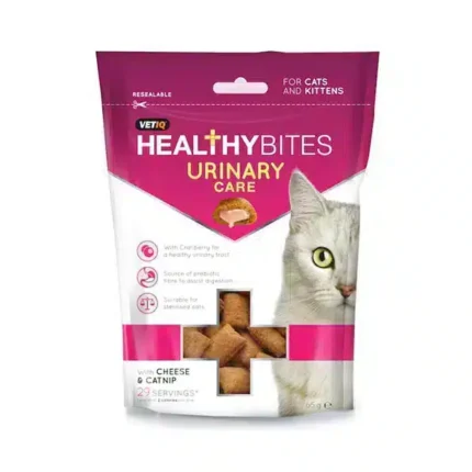 مارك اند شابل مكافات بسكويت للقطط محشوة كريمة للعناية بالجهاز البولي بنكهة الجبنة مع الكاتنيب 65غ