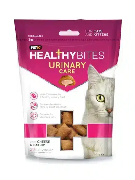 مارك اند شابل مكافات بسكويت للقطط محشوة كريمة للعناية بالجهاز البولي بنكهة الجبنة مع الكاتنيب 65غ