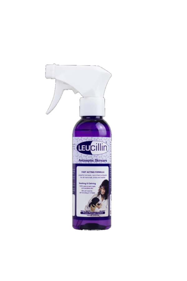 Leucillin Antiseptic Spray for Dogs, Cats and Horses 250ml