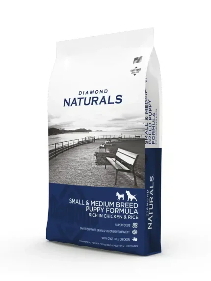 دايموند ناتشورال للكلاب الصغيرة والمتوسطة تركيبة سلالة الجراء غنية بالدجاج والأرز 2 كجم