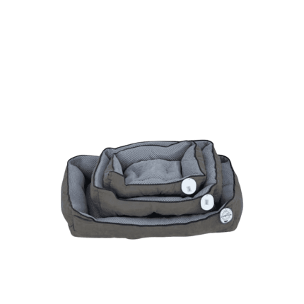 سرير للقطط باللون البيج