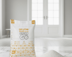 فيلاين قو رمل قطط 10 لتر: بنتونيت ناعم برائحة الياسمين المُكتّل